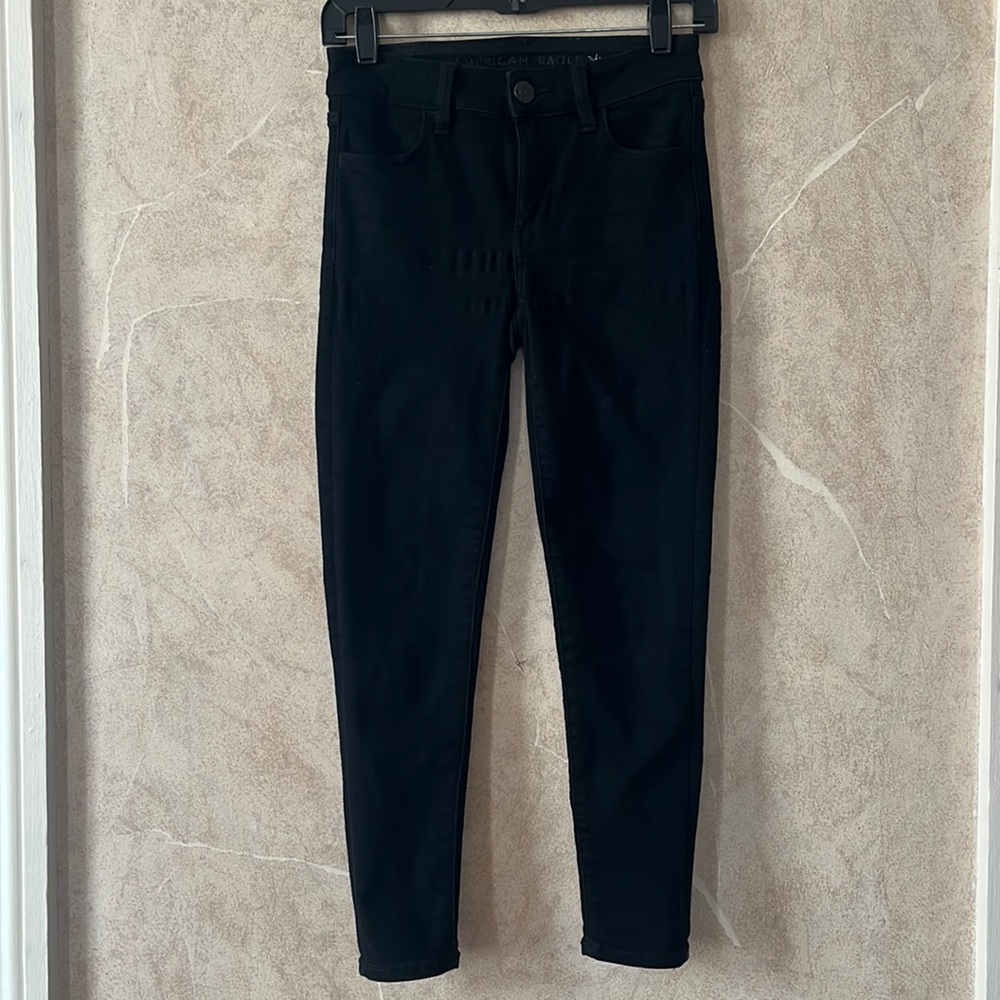 American Eagle skinny jeans (black)